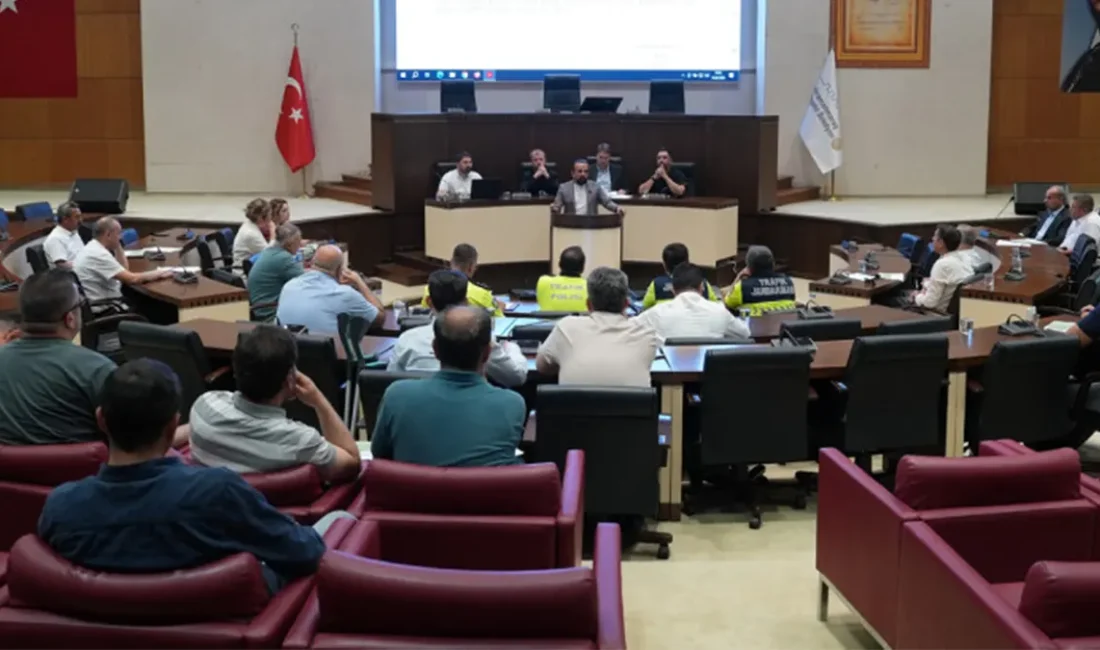 Şehrin farklı bölgelerinde yaşanan ulaşım ihtiyaçlarının ele alındığı toplantıda, kurumlar