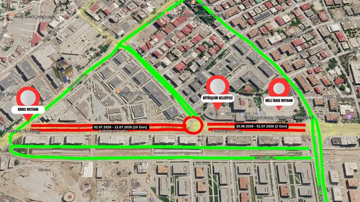 suruculerin dikkatine azerbaycan bulvarinda kismi trafik duzenlemesi