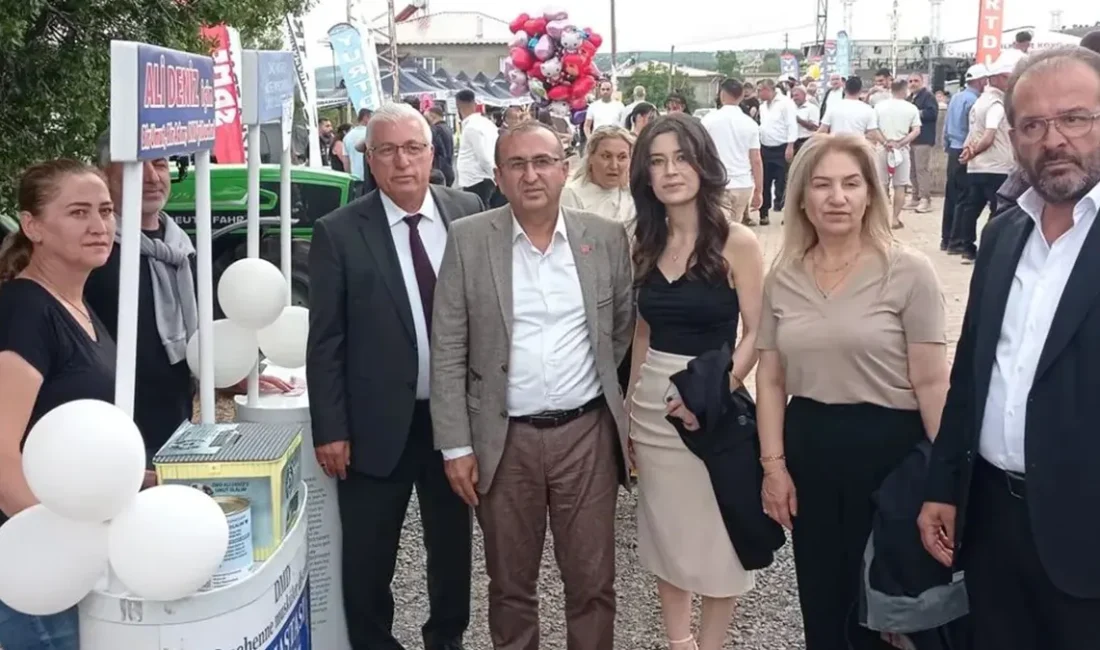 Ünal Ateş: Tilkiler Köyü Birlik Olunca Nelerin Başarılabileceğini Gösteriyor Festivalde vatandaşlarla bir araya gelen Ateş, Tilkiler Köyü’nün yalnızca kültürel