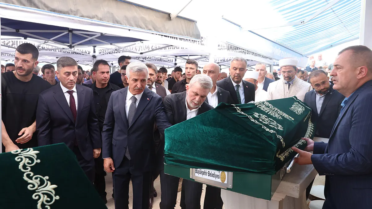 yanginda hayatini kaybeden vatandaslar son yolculuguna ugurlandi