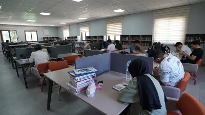 Kahramanmaraş Büyükşehir Belediyesi, YKS ve LGS’ye hazırlanan öğrencilere yönelik eğitim