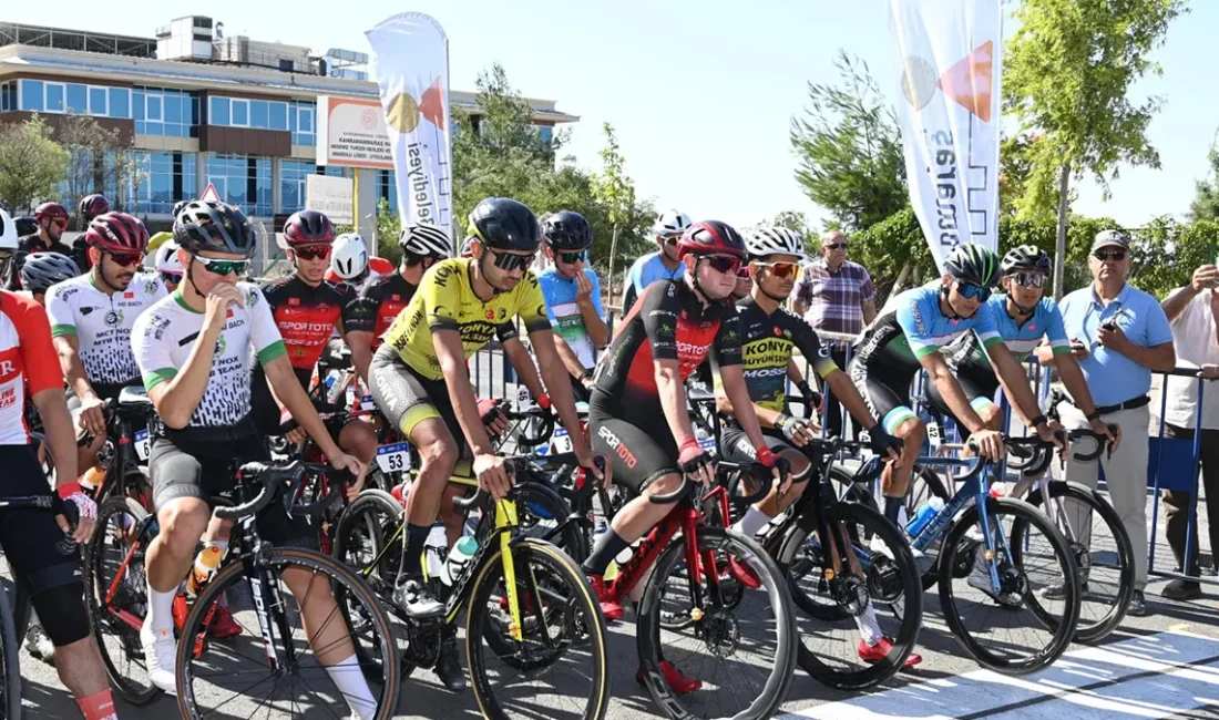 27 Ülkeden 175 Sporcu Kahramanmaraş’ta Pedal Çevirecek Toplantının açılışında konuşan Türkiye Bisiklet Federasyonu Kahramanmaraş İl Temsilcisi Veysel