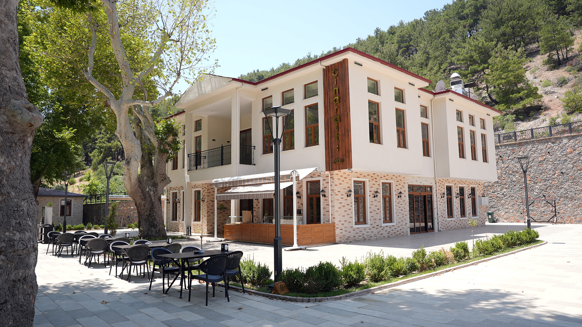 Büyükşehir’in Çınaraltı Çay Bahçesi, Hizmete Açılıyor 1 Cinaralti Cay Bahcesi ()