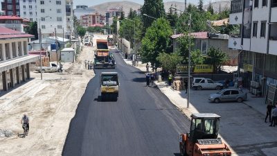 İlçenin en yoğun kullanılan ulaşım güzergâhlarından biri olan Pınarbaşı Caddesi’nde