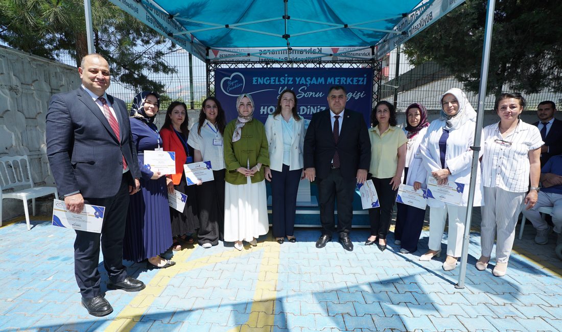 Merkez bünyesinde açılan 13 farklı kursta eğitim gören 270 kursiyerin