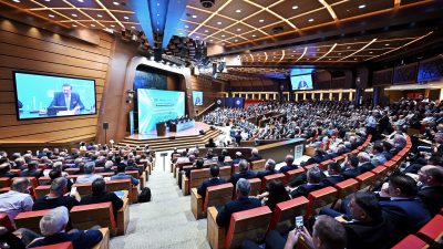 KMTSO BAŞKANI BULUNTU, TOBB’DAKİ FİNANSMAN TOPLANTISINA KATILDI TOBB İkiz Kuleler’de düzenlenen toplantıya; Ziraat Bankası Genel Müdürü Alpaslan