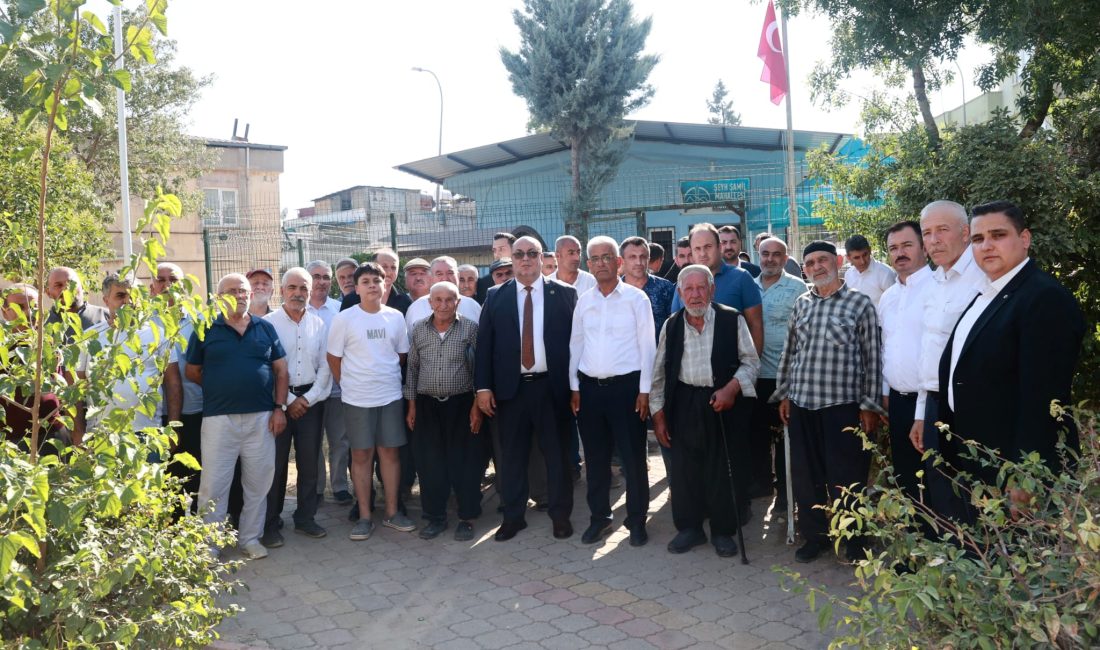 Toplantıda mahallede yaşanan sorunlar, vatandaşların talep ve beklentileri ile devam