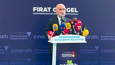 Belediye başkanlarının şehrin ihtiyaçlarını karşılamak için büyük bir gayret içerisinde