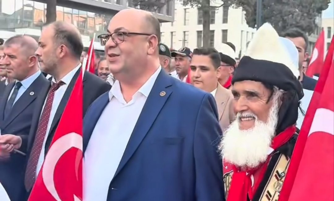 Akpınar, 15 Temmuz gecesinde milletin gösterdiği birlik ve beraberliğin unutulmayacağını