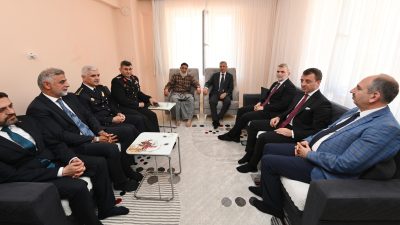 Program kapsamında ayrıca 15 Temmuz gecesi millet iradesini savunurken yaralanarak