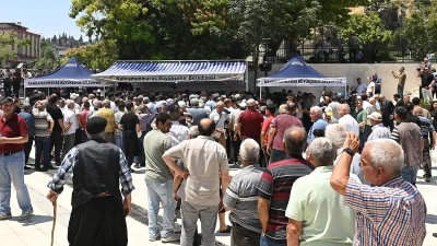 Programda Büyükşehir Belediye Başkanı Fırat Görgel ve şehir protokolü, kazanların