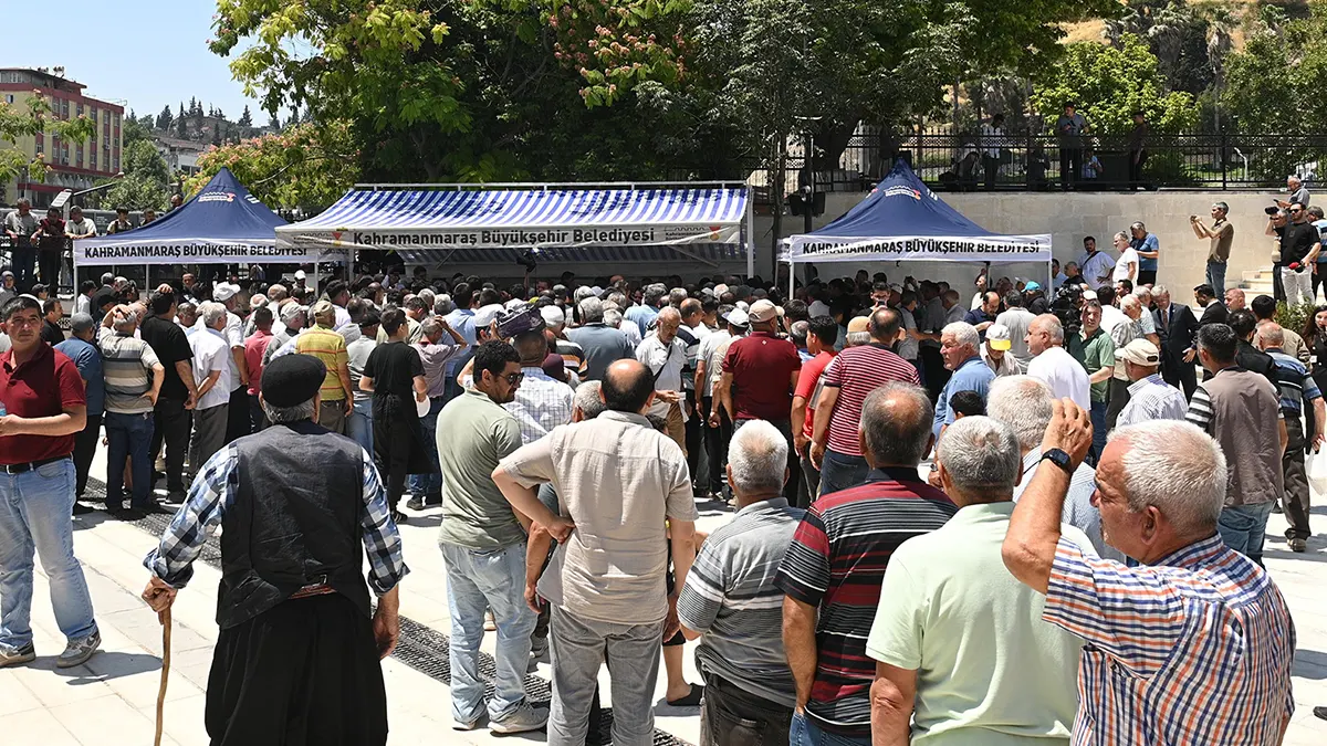 Büyükşehir, Binlerce Vatandaşı Aşure Bereketinde Buluşturdu 1 buyuksehir binlerce vatandasi asure bereketinde bulusturdu