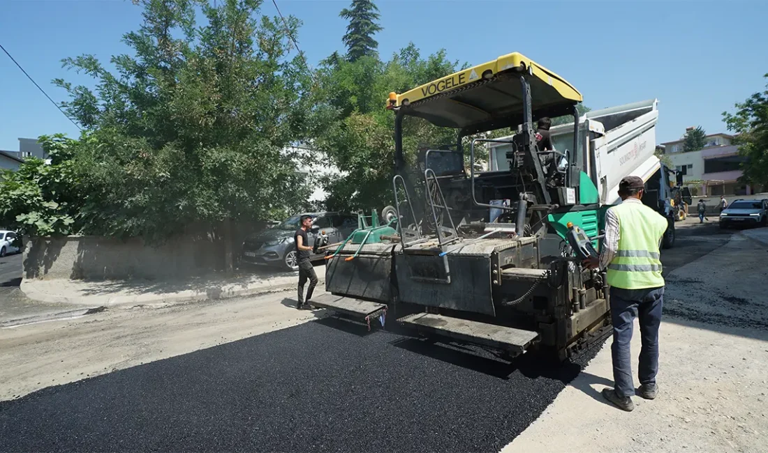 Büyükşehir Bu Hafta 22 Farklı Noktada Asfalt Mesaisinde Büyükşehir Belediyesi tarafından Mayıs ayı başında başlatılan asfalt seferberliği kapsamında
