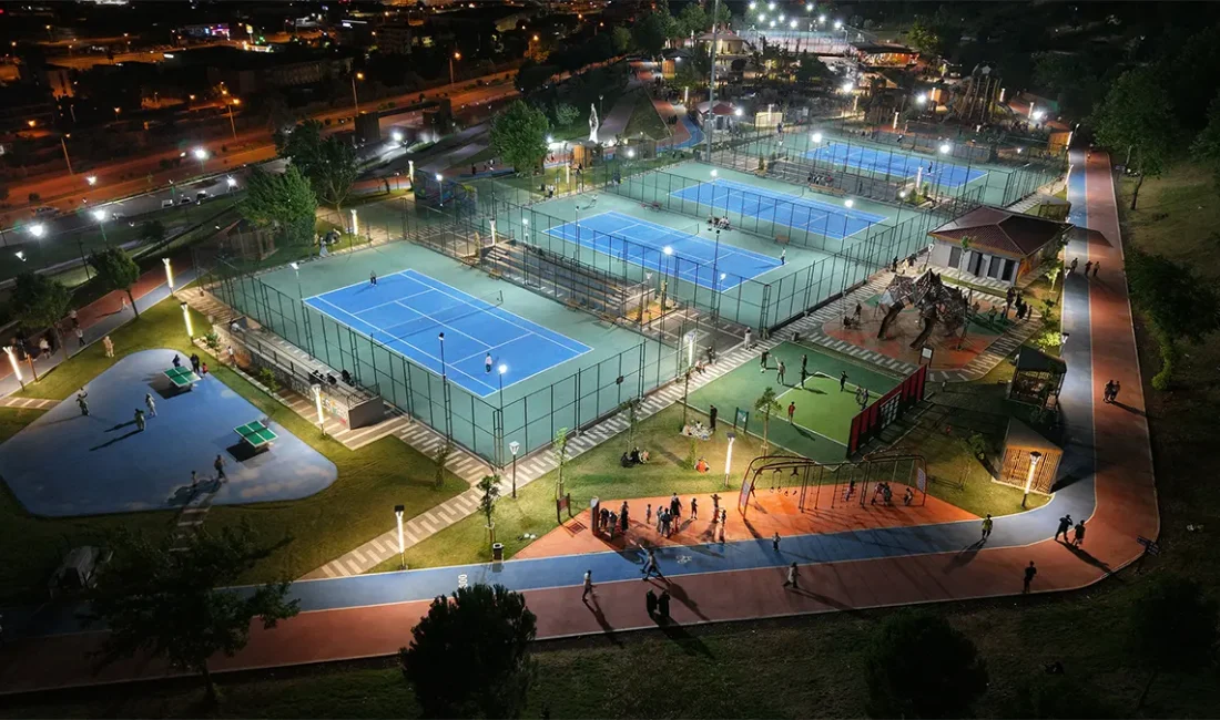 Büyükşehir, Tenis Kortlarında Çevrimiçi Rezervasyon Sistemini Başlattı Şehrin önemli spor ve yaşam alanları arasında yer alan 15