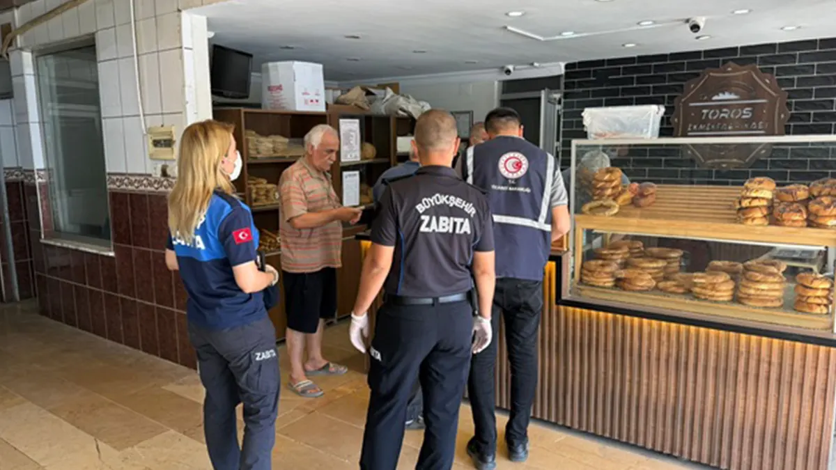 Ekmek ve Simit Üreticilerine Ortak Denetim! Hijyen ve Gramaj Kontrolü Yapıldı 1 ekmek ve simit ureticilerine ortak denetim hijyen ve gramaj kontrolu yapildi