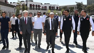 Kahramanmaraş Valisi Mükerrem Ünlüer ile Kahramanmaraş Büyükşehir Belediye Başkanı Fırat