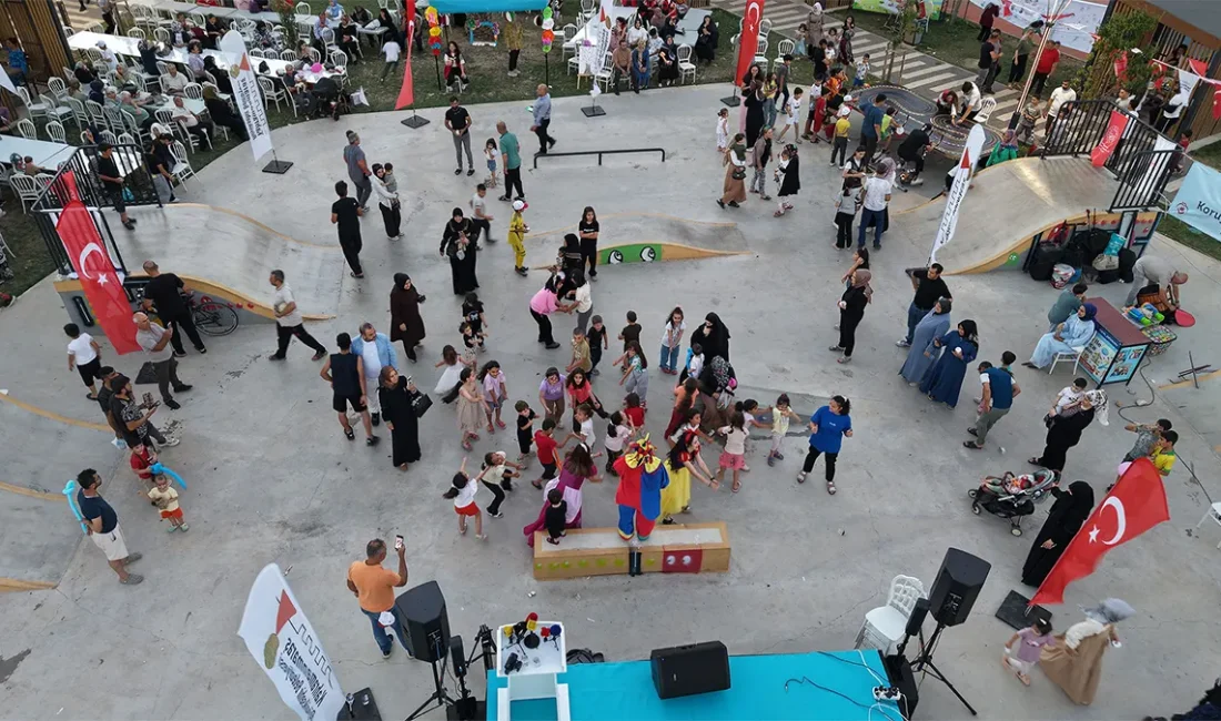 Etkinliğe şehir genelinden 233 koruyucu aile ile yaklaşık 400 çocuk