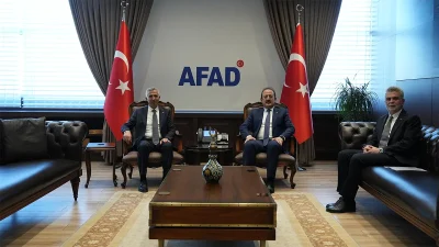 Emniyet Genel Müdürlüğü’nde gerçekleştirilen görüşmede Başkan Fırat Görgel ve Vali