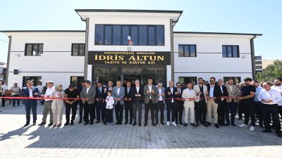 Kahramanmaraş Büyükşehir Belediye Başkanı Fırat Görgel, Altun ailesi tarafından Elbistan’ın