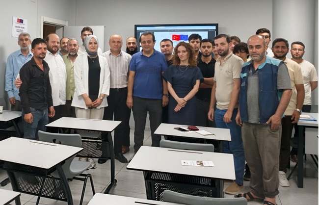 Kursiyerlerin yalnızca dil eğitimiyle sınırlı kalmadan işgücü piyasasına daha kolay