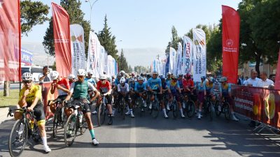 Açılış töreninde konuşan Kahramanmaraş Büyükşehir Belediyesi Genel Sekreteri Serdar Atalar,