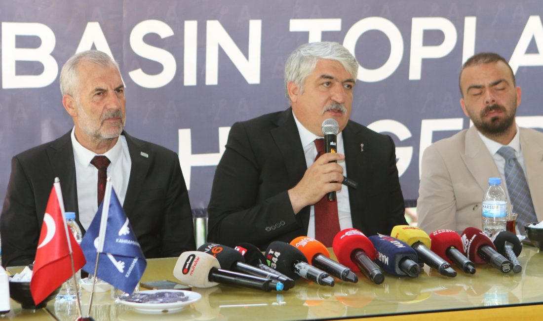 Güngör, Kahramanmaraş’ta iki günlük program kapsamında vatandaşlar, esnaf ve çeşitli