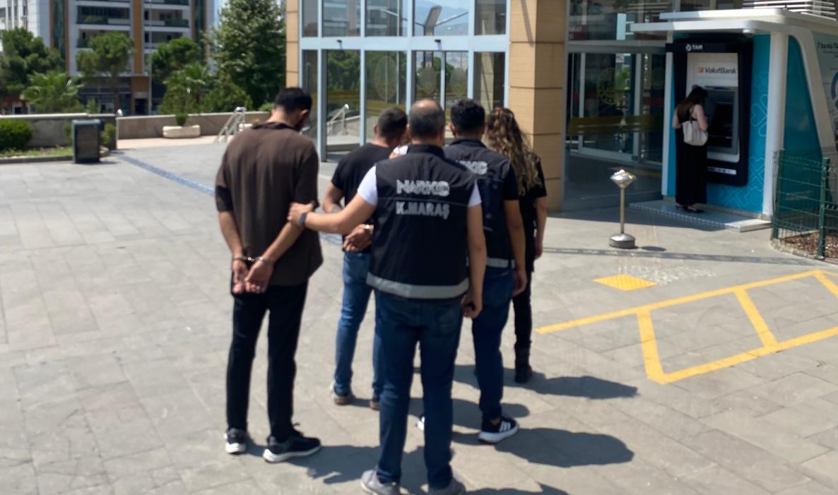 Kahramanmaraş’ta Uyuşturucu Operasyonu: 243 Bin Sentetik Ecza Hapı Ele Geçirildi 1 IMG