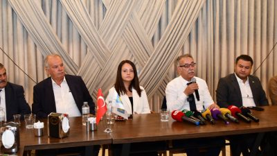 Basın mensuplarına katılımları nedeniyle teşekkür eden Bastırmacı, İYİ Parti Kahramanmaraş