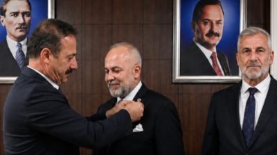 MÜSİAD Kahramanmaraş Şubesi’nde geçmiş dönemde başkanlık görevinde bulunan Çiçekçi, Anahtar