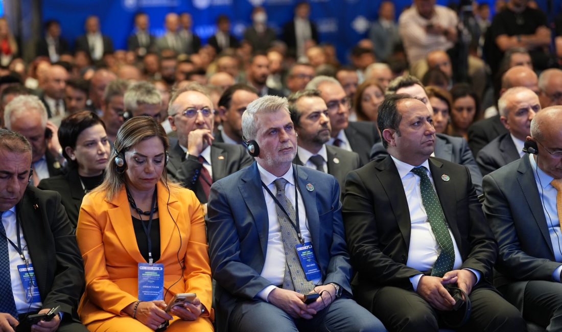 Başkan Görgel, İklim Dirençli Şehirler İçin Ankara’da Düzenlenen Zirveye Katıldı Türkiye’nin bu yıl ev sahipliğini üstleneceği Birleşmiş Milletler İklim Değişikliği