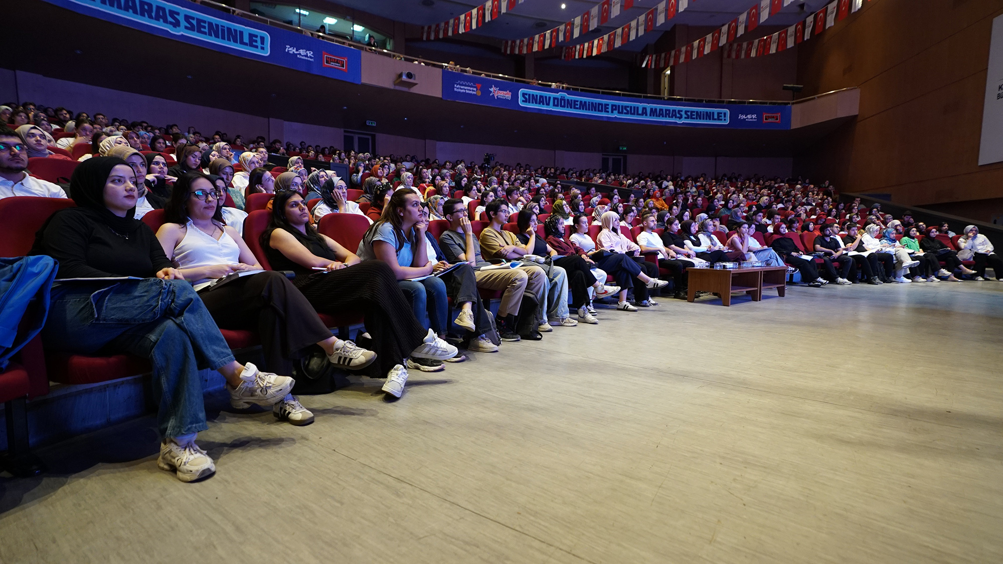 Büyükşehir’in KPSS Genel Tekrar Kampı Matematikle Başladı 1 KPSS Kampi . Gün