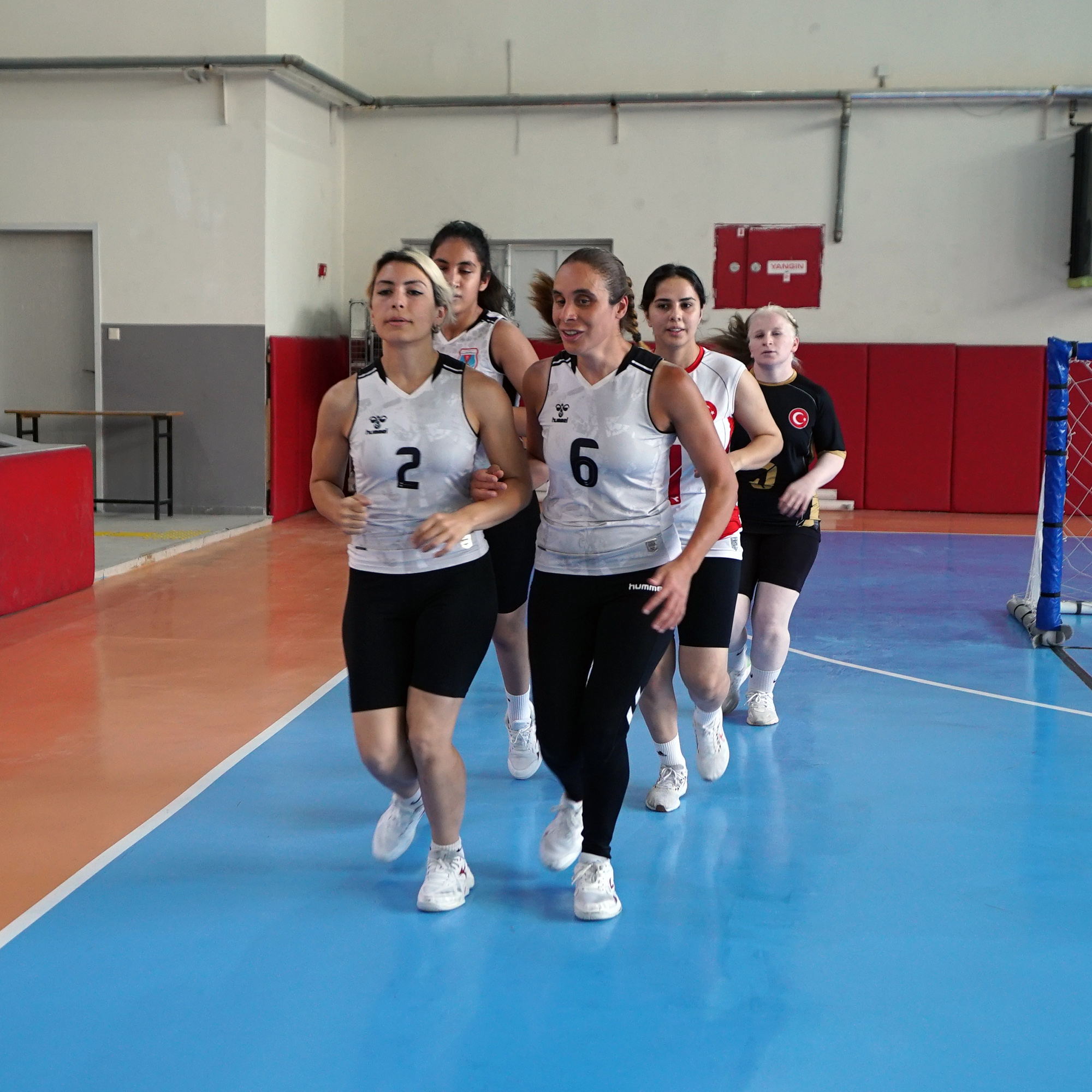 Büyükşehir’in Kadın Goalball Takımı Gözünü Şampiyonlar Ligi Kupasına Dikti Ulusal ve uluslararası arenada elde ettiği başarılarla adından söz ettiren
