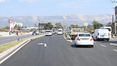 AK Parti Dulkadiroğlu İlçe Başkanı Ali Çam’ın da yer aldığı