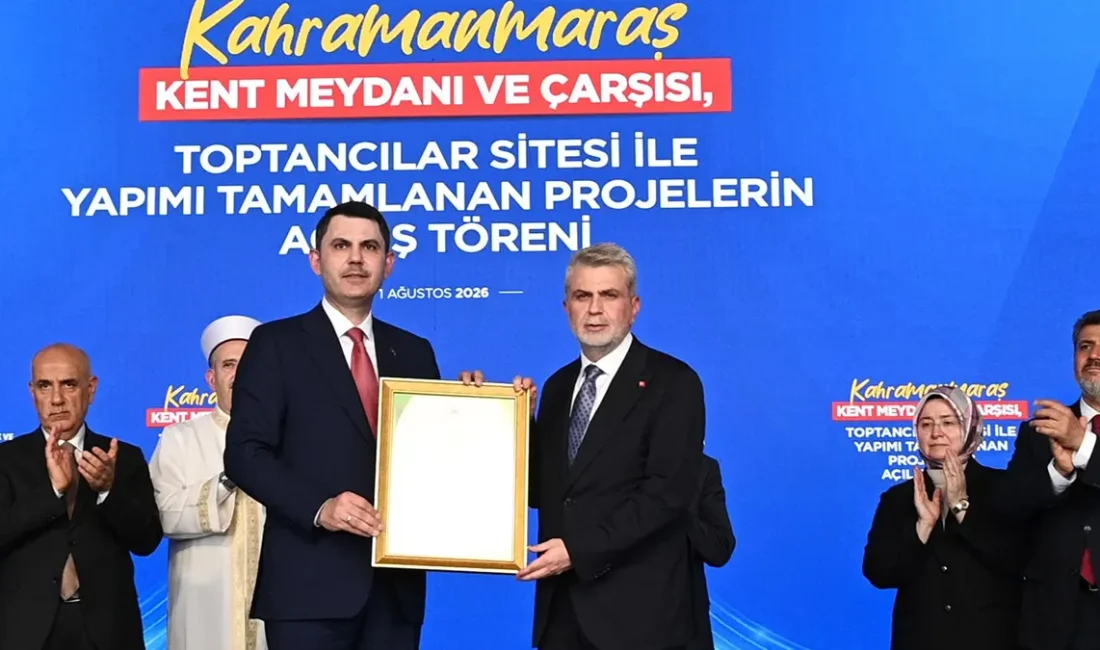 Farklı türlerde binlerce ağaç ve bitkinin yer aldığı alan hem