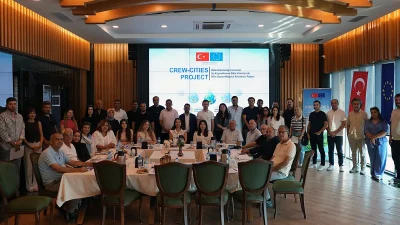 Programın açılış bölümünde katılımcılara projenin hedefleri, faaliyet alanları ve uygulama