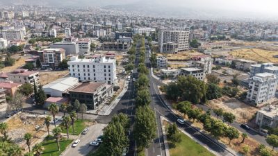 Kahramanmaraş Büyükşehir Belediyesi, şehir genelinde ulaşım altyapısını daha güvenli, konforlu