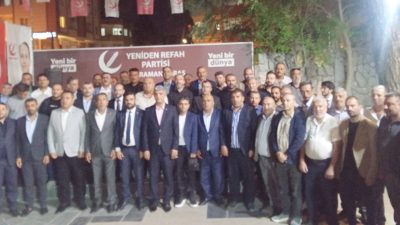 Yeniden Refah Partisi Kahramanmaraş İl Başkanlığı binasında, çok sayıda partilinin