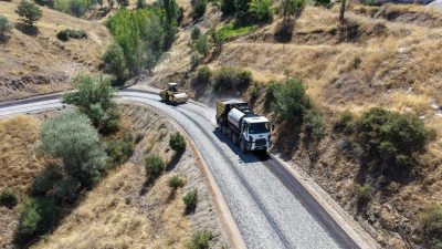 Kahramanmaraş Büyükşehir Belediyesi, şehir genelinde ulaşım altyapısını güçlendirmek ve vatandaşlara