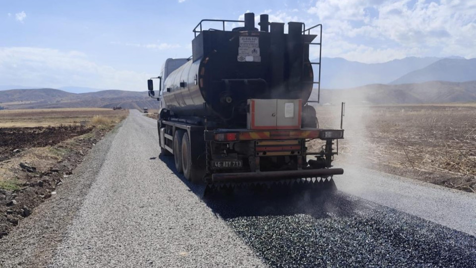 Kahramanmaraş Büyükşehir Belediyesi, şehir merkezi ve ilçelerde mesai kavramı gözetmeksizin