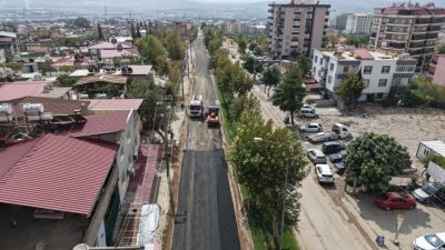 Kahramanmaraş Büyükşehir Belediyesi, şehir genelinde ulaşım altyapısını güçlendirmek ve vatandaşlara