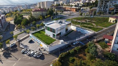 Kahramanmaraş Büyükşehir Belediyesi, şehir genelinde hayata geçirdiği projelerle vatandaşların yaşam