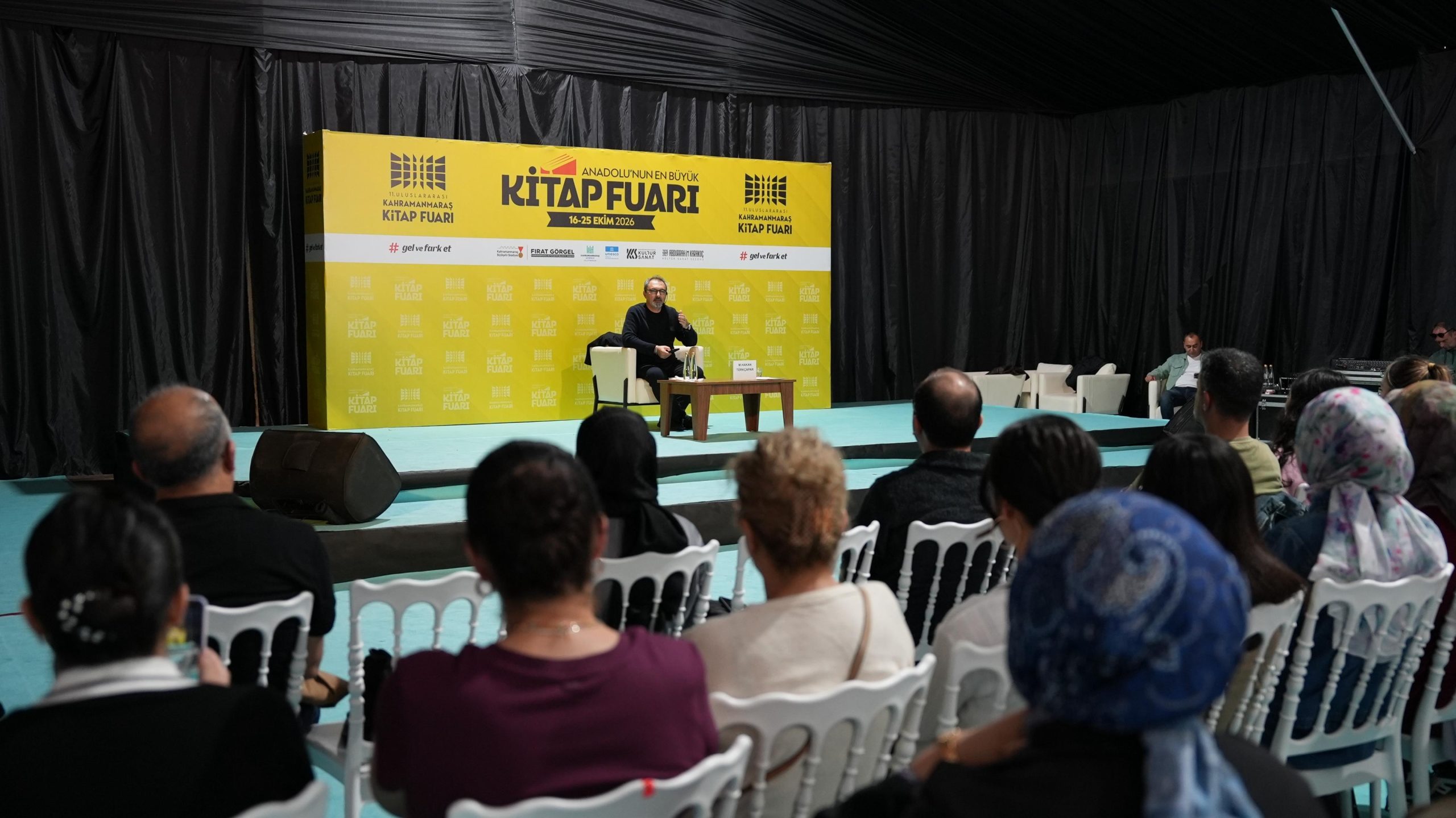 Büyükşehir’in Kitap Fuarı’nda Hakan Türkçapar’dan Psikolojik Sağlık Söyleşisi 1 Hakan Türkçapar ()