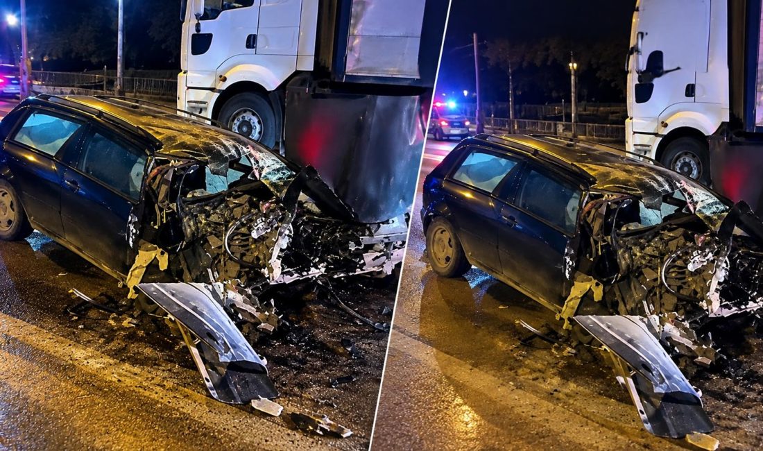 Kahramanmaraş’ta TIR’a çarpan otomobil hurdaya döndü: Sürücü ağır yaralandı Kaza, Dulkadiroğlu ilçesine bağlı Mehmet Akif Mahallesi’nde meydana geldi. Edinilen