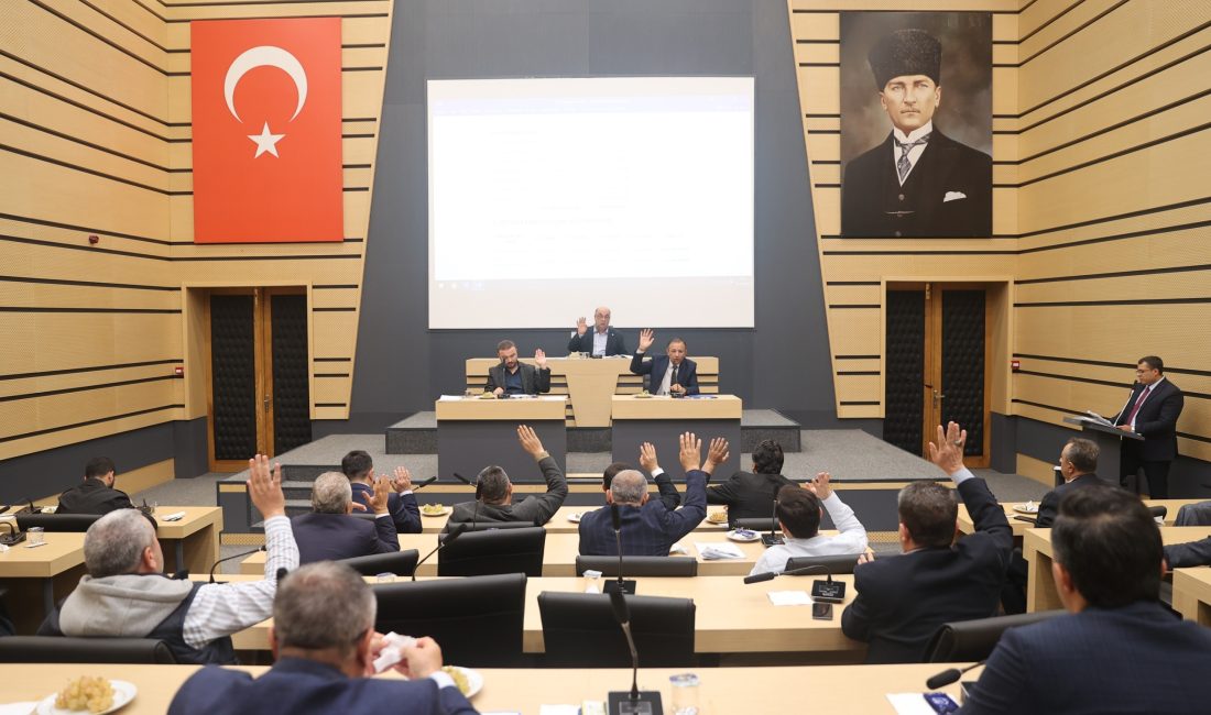 DULKADİROĞLU BELEDİYE MECLİSİNDE 2027 YILI BÜTÇESİ MASAYA YATIRILDI Dulkadiroğlu Belediyesi, ilçenin geleceğine yönelik mali planlamaların ve hizmet politikalarının