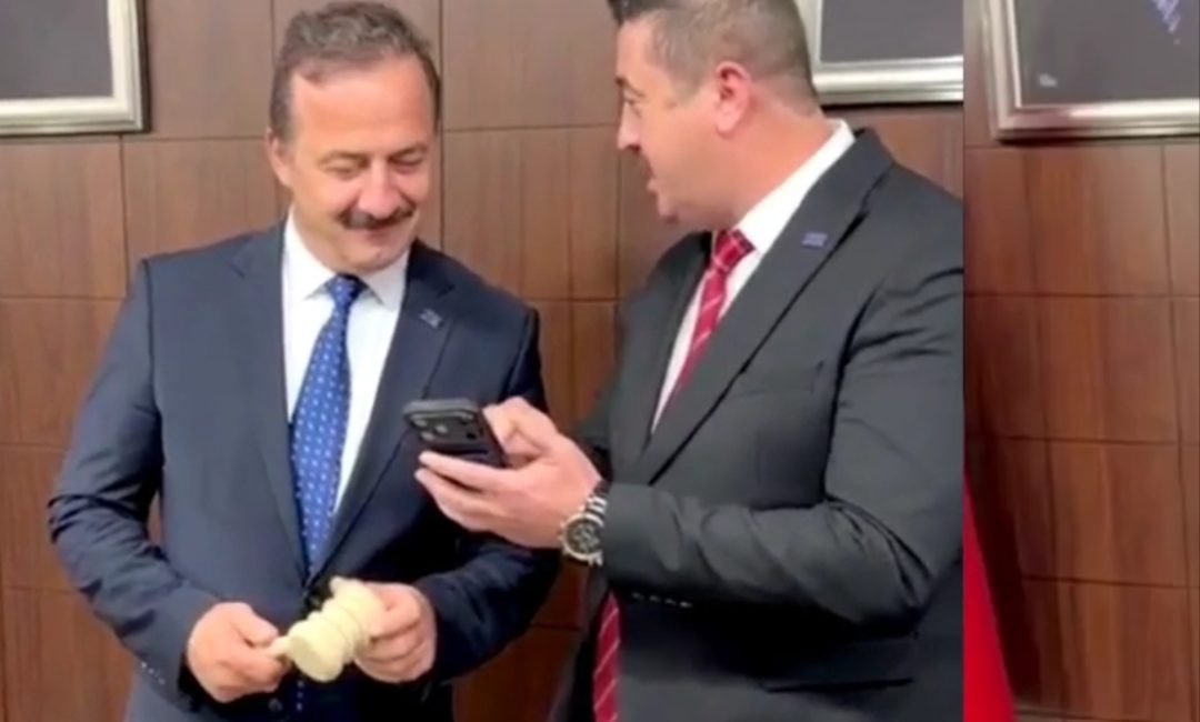 Hacı Ahmet Sivri, Kahramanmaraşlı Esnafın Emeğini Genel Merkeze Taşıdı Anahtar Parti Kahramanmaraş Dulkadiroğlu İlçe Teşkilatı, Genel Başkan Yavuz Ağıralioğlu’na
