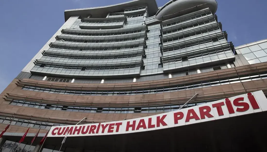 CHP’den 48 isim ihraç edildi: İşte tam listeCHP Yüksek Disiplin