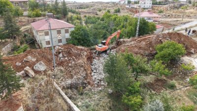 Kahramanmaraş Büyükşehir Belediyesi, şehir genelinde ulaşım altyapısını güçlendirmeye yönelik yatırımlarını