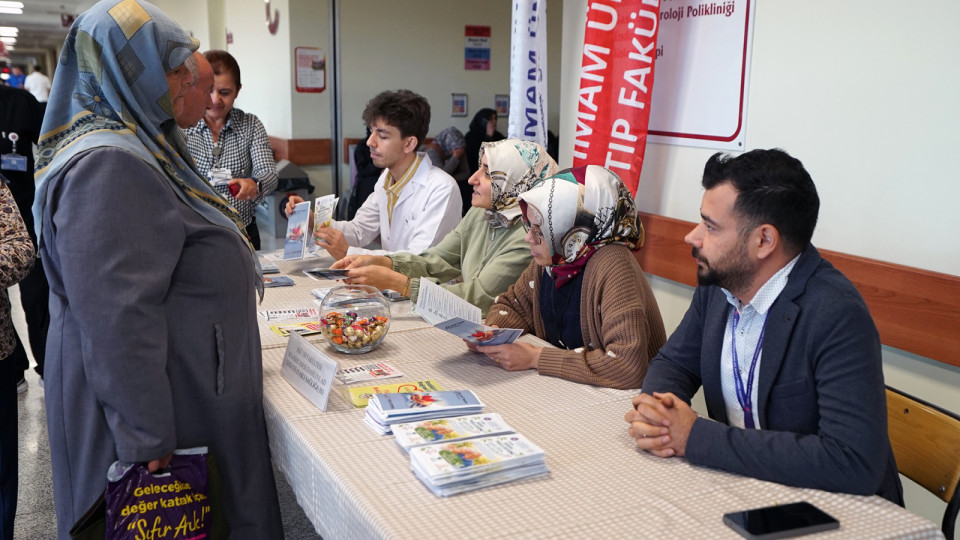 Büyükşehir’den İleri Yaş Sağlığına Güçlü Katkı Taramalar; geriatrik değerlendirmeler, yaşlı bireyin unutkanlık ve duygu durumu, beslenmesi,